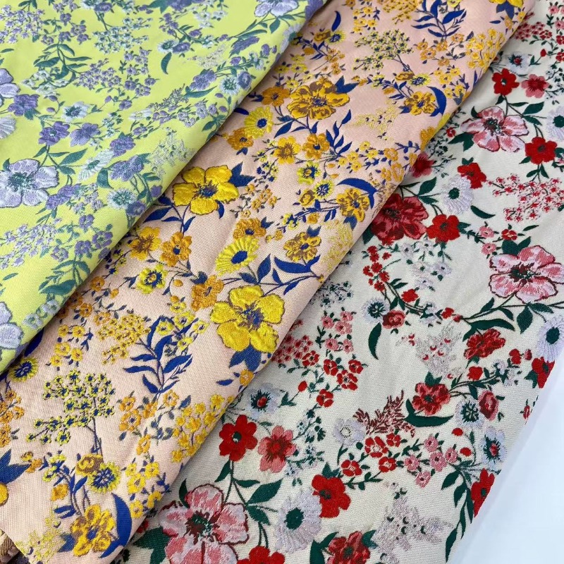 Красная ткань с мелким цветочн – обзор и цена Vintage Sewing Textile