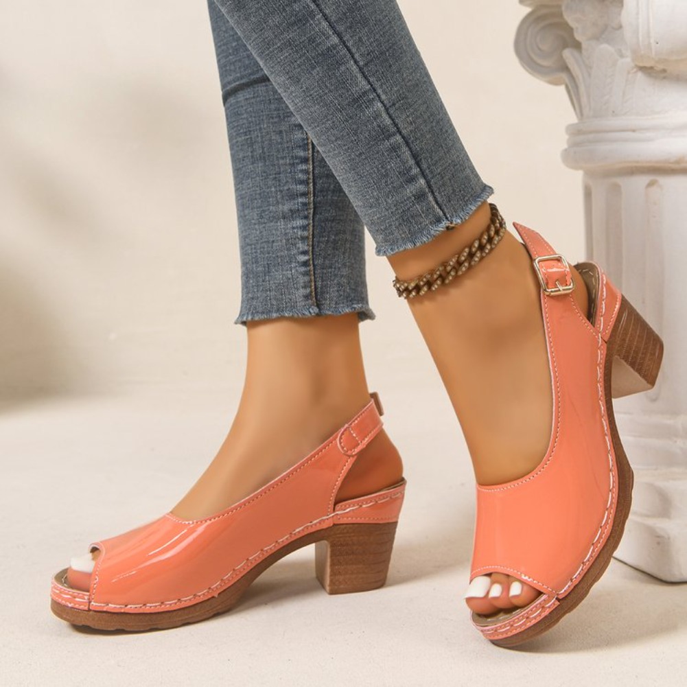 Новые женские босоножки на каб – обзор и цена Sewing New